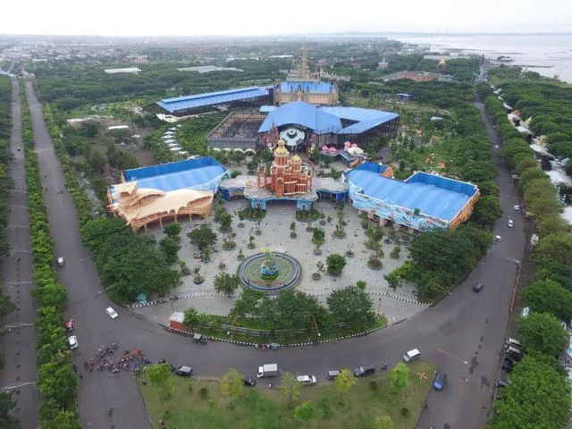 Saat Kamu Bosan Dengan Gerahnya Surabaya, Yuk Kunjungi Wisata Alam Indah yang Ada di Sana! 8