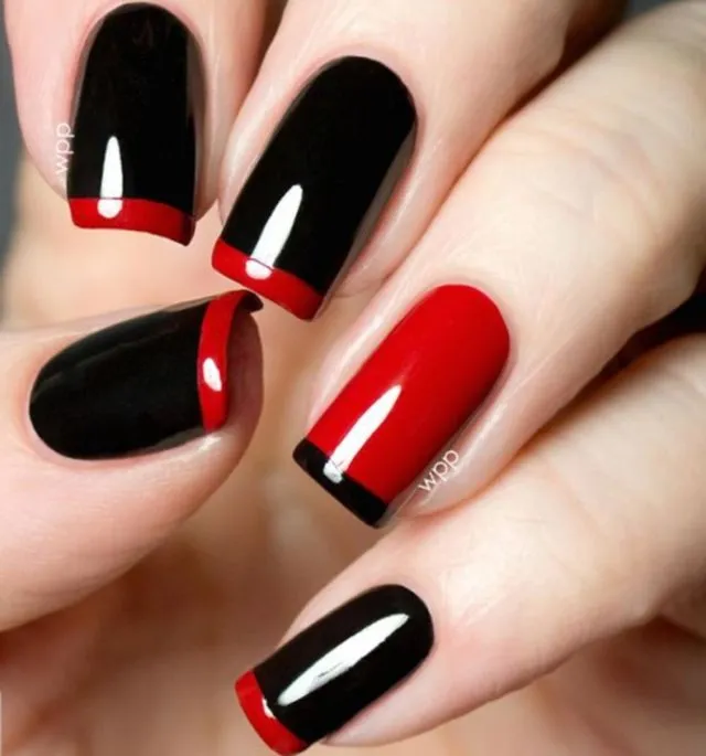 13 Modifikasi Polesan Kuku Ala French Manicure yang Memanjakan Mata 18