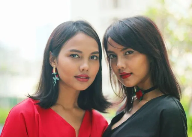 Mengintip 20 Gaya Busana Sang Model Kembar Valerie-Veronika, Bikin Nggak Bisa Move-on Kepoin Instagramnya! 32