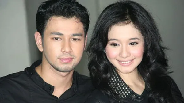 Deretan Kisah Cinta Laudya Cynthia Bella Sebelum Berstatus 'Wanita Terpinang'. Mantannya Kece-kece! 9