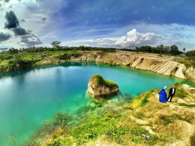 Telaga Biru Cigaru, Danau Berwarna Biru yang Sejuk Dipandang. Destinasi yang Nge-Hits di Tangerang! 12