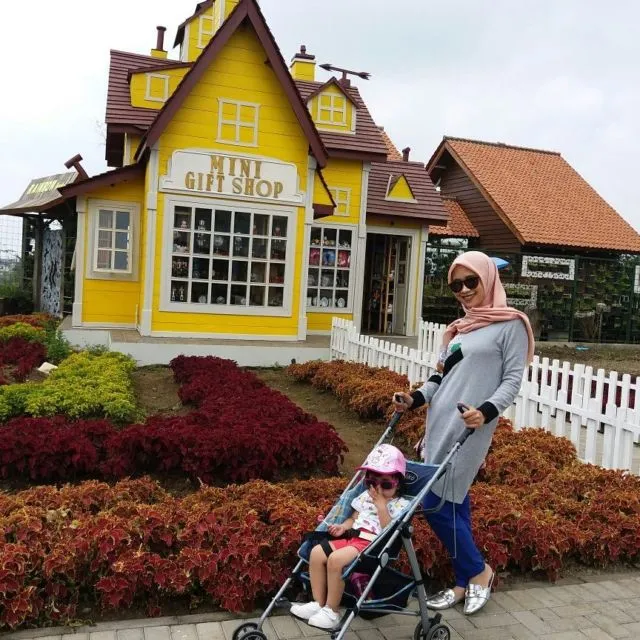 Kota Mini Lembang, Destinasi Hits di Bandung 12