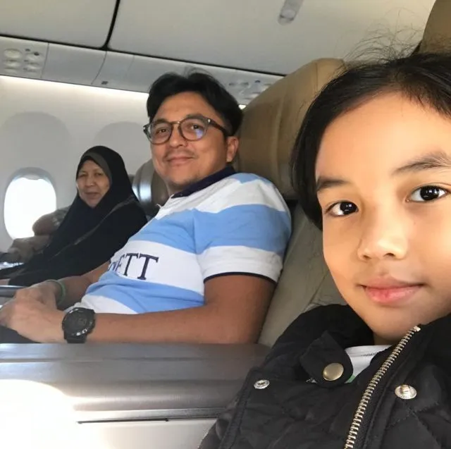 Kisah Singkat Namun Hebat Perjalanan Cinta Bella-Emran. Hanya Butuh 6 Bulan Sampai ke Pelaminan 19