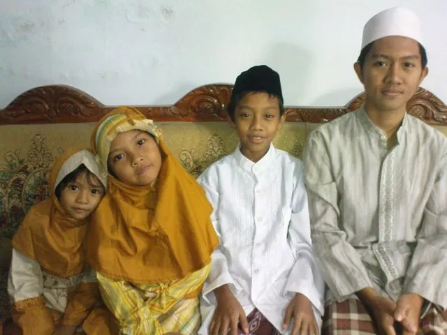 Jadi Anak Pertama Itu Menyenangkan, tapi Semua Berhenti Saat Kamu Udah Dianggap Dewasa #HipweeJurnal 6