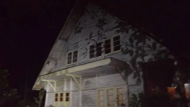 Kisah-Kisah Horor dari Rumah yang Jadi Lokasi Syuting Pengabdi Setan. Rumahnya Serem Abis 5