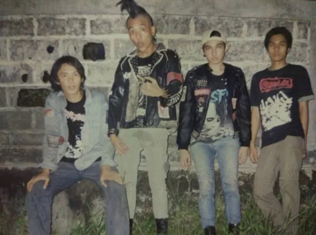 Gofar Hilman dan Putri Tanjung. Pasangan Anak Punk dan Anak Konglomerat yang Bakal Bikin Kamu Kagum 5