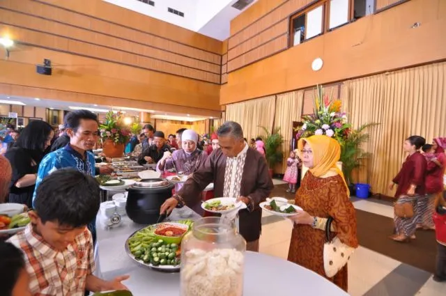 7 Hiburan Receh ala Anak Kosan yang Nggak Pernah Gagal. Senang-senang Nggak Harus Mahal 12