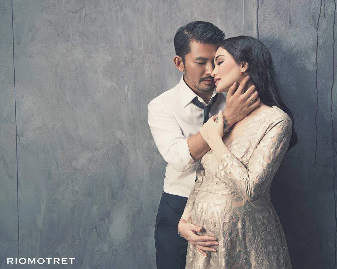 Dari yang Seksi Sampai yang Seperti Peri Dongeng, Ini 8 Foto Kehamilan Artis dengan Berbagai Konsep 10