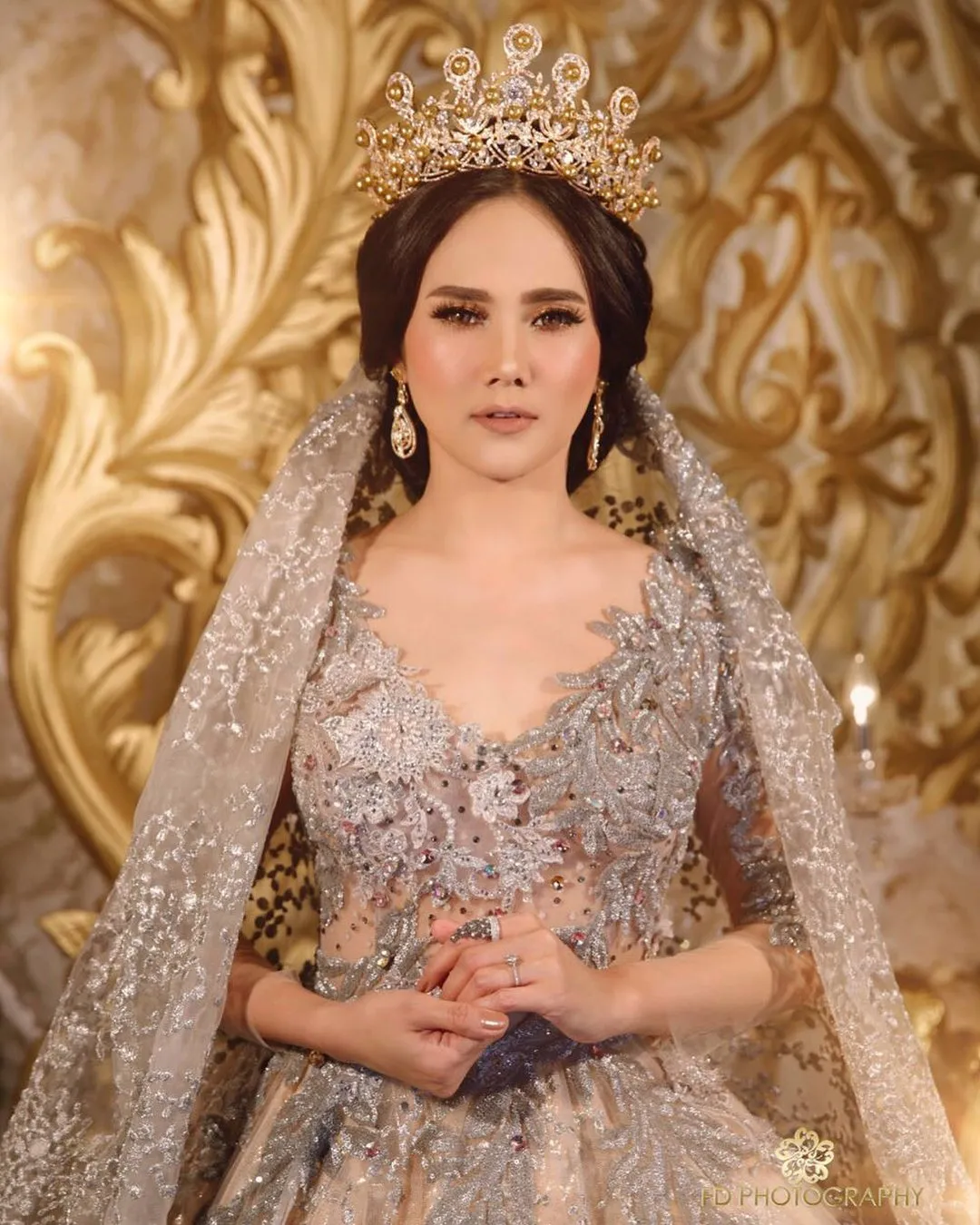 Nama Asli 11 Selebriti Tanah Air yang Beda Banget Sama Nama Panggung. Padahal Itu Doa Orang Tua Lho 12