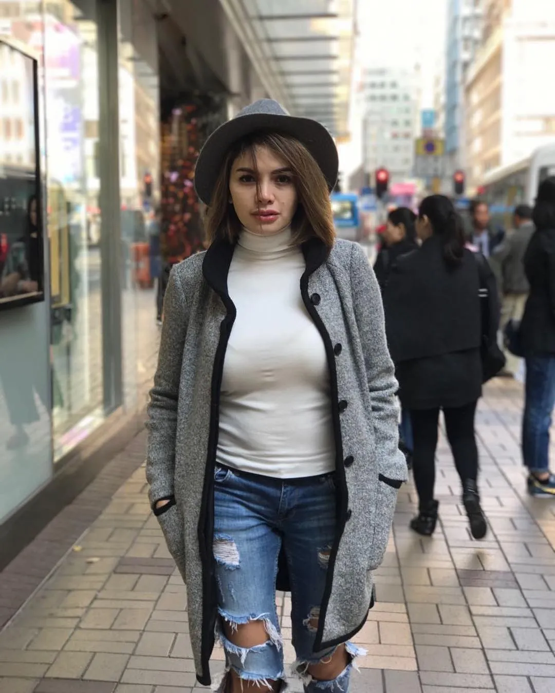 Nikita Mirzani Ogah Pergi Umrah Pakai Jasa Endorse. Logikanya Benar Juga Sih Kalau Dipikir-pikir 6
