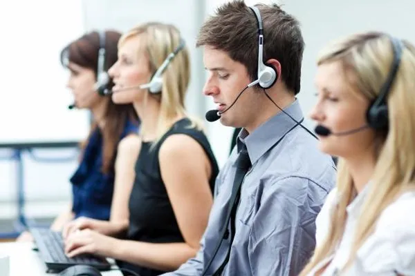 Call Center Itu Ternyata Salah Satu Pekerjaan Paling Stres Sedunia. Beban Emosinya Luar Biasa 5
