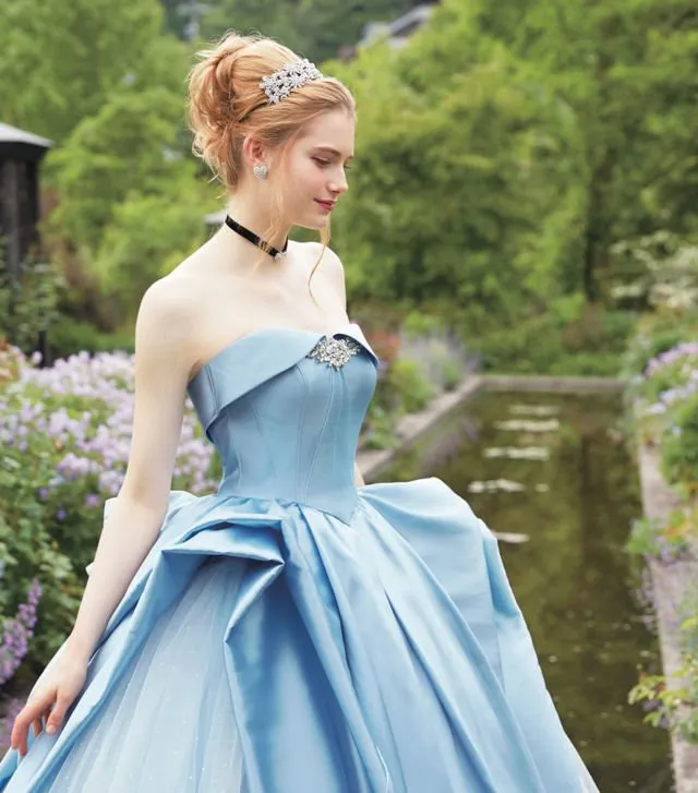 Inilah Rancangan Gaun Pengantin Disney di Peluncuran Perdana. Minat? Harus Rogoh Kocek 40 Juta untuk Sewanya Saja! 12