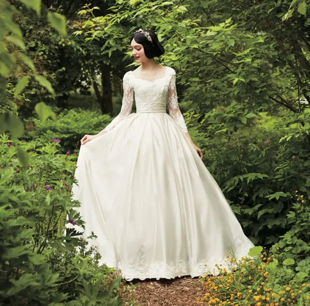 Inilah Rancangan Gaun Pengantin Disney di Peluncuran Perdana. Minat? Harus Rogoh Kocek 40 Juta untuk Sewanya Saja! 15