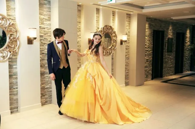 Inilah Rancangan Gaun Pengantin Disney di Peluncuran Perdana. Minat? Harus Rogoh Kocek 40 Juta untuk Sewanya Saja! 18