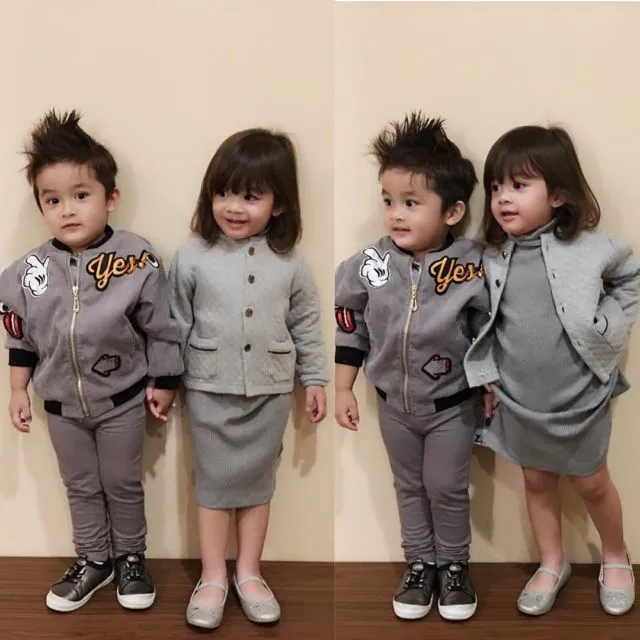 Galeri 12 Potret si Kembar Zac dan Zoe Anak Jonathan Frizzy. Selain Lucu, Mereka Juga Stylish Abis 22