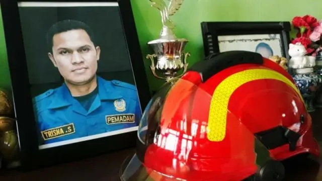Tewas Saat Bertugas, Gaji Pemadam Kebakaran di Bandung Ini Bikin Hati Tersayat. Cuma Rp10 Ribu/Jam! 6