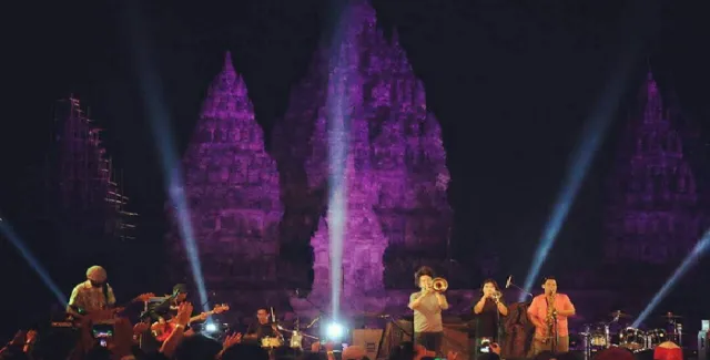 Gelaran Konser Rock di Candi Prambanan Tuai Kecaman Ahli Arkeologi. Situs Budaya Kok Buat Konser? 6