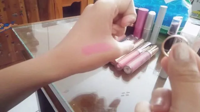 Bahan Kimia Berpotensi Bahaya Ini Masih Banyak Ditemukan dalam Kosmetik, Seberapa Amankah Punyamu? 4