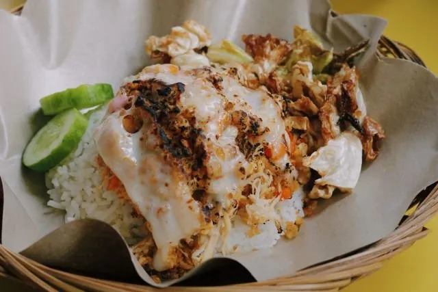 7 Resep Ayam Geprek dengan Topping. Peluang Usaha Anti Mainstream yang Mudah Dibikin 13