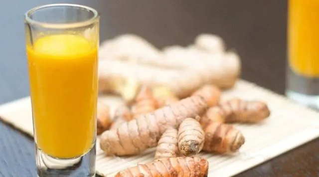 Sakit Radang Tenggorokan? Jangan Buru-buru Minum Obat, Coba Dulu 6 Cara Alami Berikut Ini 10