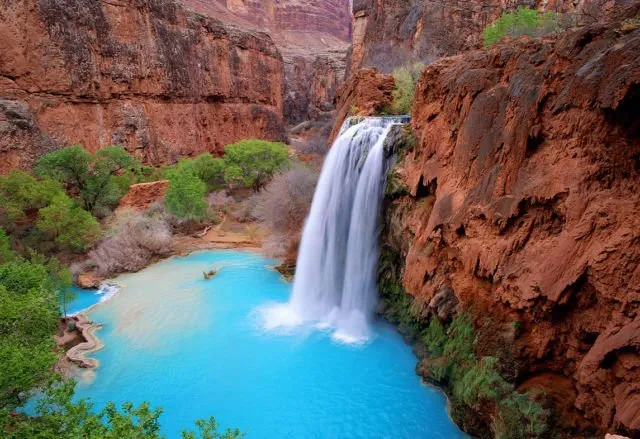 12 Warna Spektakuler di Dunia Ini Tercipta Berkat Kekuatan Alam. Murni Natural dan Bukan Rekaan! 21