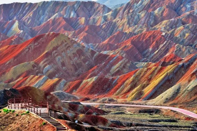 12 Warna Spektakuler di Dunia Ini Tercipta Berkat Kekuatan Alam. Murni Natural dan Bukan Rekaan! 16
