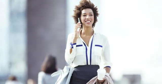 Inilah Warna Busana yang Boleh dan Jangan Kamu Pakai di Kantor. Menurut Penelitian, Bisa Pengaruh ke Karier Lho! 20