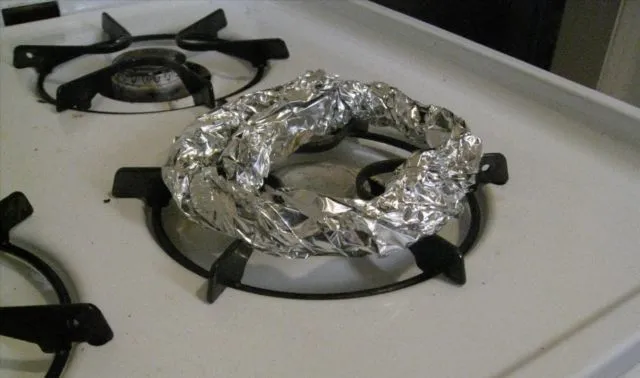 20 Fungsi Aluminium Foil dari Putihkan Gigi Hingga Perkuat Sinyal Wifi 39