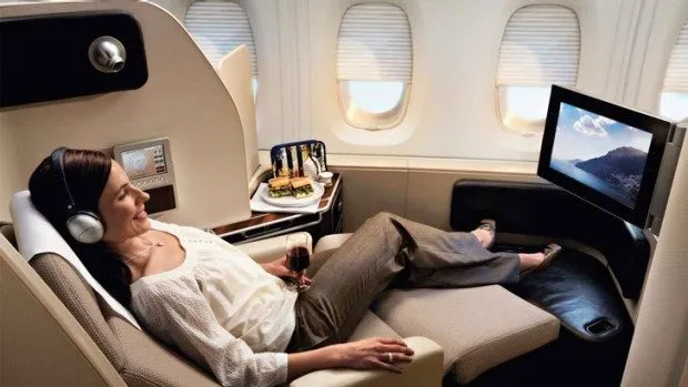 10 Kabin Pesawat First Class Paling Mewah di Dunia. Ini Pesawat atau Istana? 15