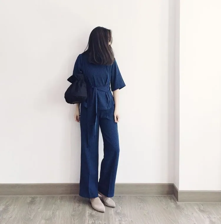 10 Gaya Celana Bahan Ini Bisa Jadi Inspirasimu untuk ke Kantor 12