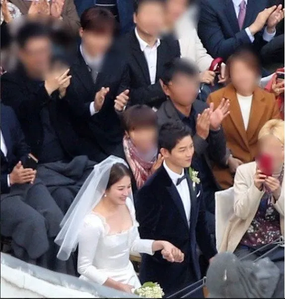 Inilah Cantiknya Song Hye Kyo di Hari Pernikahannya! Jadilah yang Pertama Tahu #SongSongCoupleWedding 9