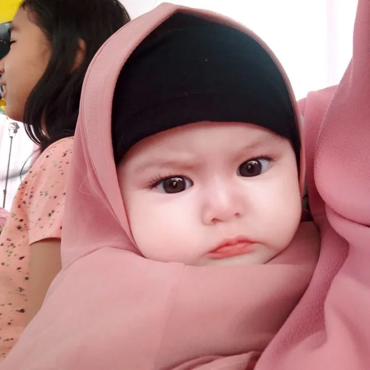 Yuk, Intip 11 Gaya Baby Naura, Selebgram Balita yang Tengah Jadi Idola! 14