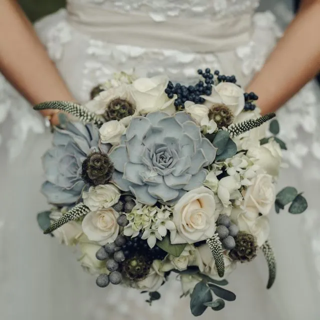 Nggak Harus Bunga, 20 Buket Kaktus untuk Pengantin Ini Pun Sama Cantiknya 24