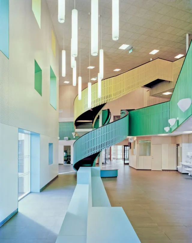 8 Sekolah dengan Desain Paling Cantik di Dunia. Duh, Mupeng Sekolah di Sana! 17