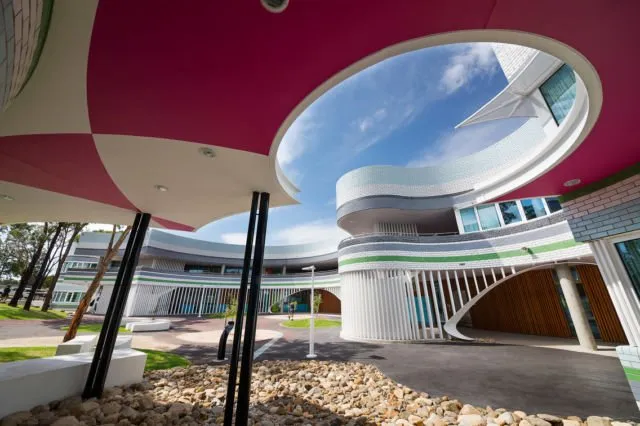 8 Sekolah dengan Desain Paling Cantik di Dunia. Duh, Mupeng Sekolah di Sana! 15