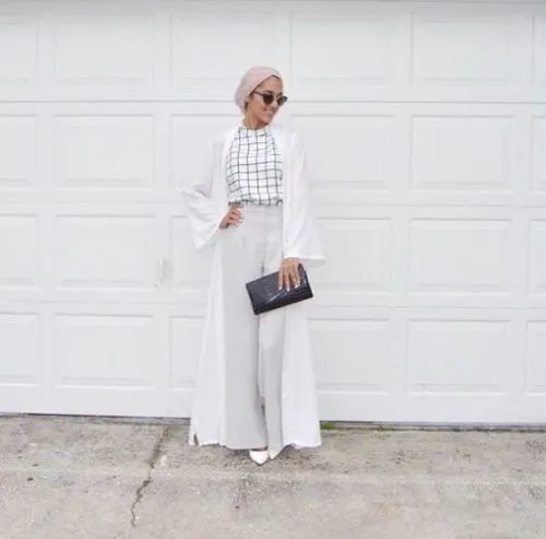 10 Padu-padan Celana Longgar Buat yang Berhijab. Sisihkan Dulu Baju Ketat-ketat 12