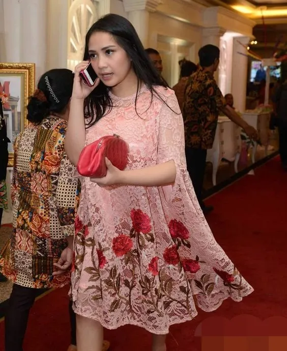 Kebaya Babydoll Is Back! Cocok Buat Acara Kondangan ataupun Lamaran 21