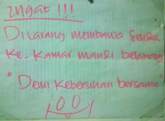 Anak Kos Harusnya Sudah Akrab dengan 15 Tulisan Ini. Mana yang Bikin Panas-Dingin? 16