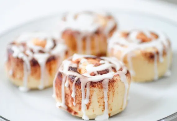 Kue yang Terlihat Lezat Ini Sering Disangka Bisa Dimakan, Tapi Ternyata... 13