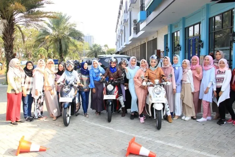 Yamaha New Fino 125 Blue Core, Solusi dari Yamaha Untuk Taklukkan Kemacetan 2