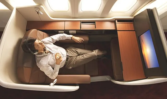 10 Kabin Pesawat First Class Paling Mewah di Dunia. Ini Pesawat atau Istana? 12