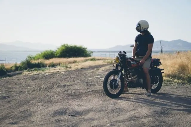 5 Hal yang Terasa Istimewa Saat Kalian Naik Motor Berdua 9