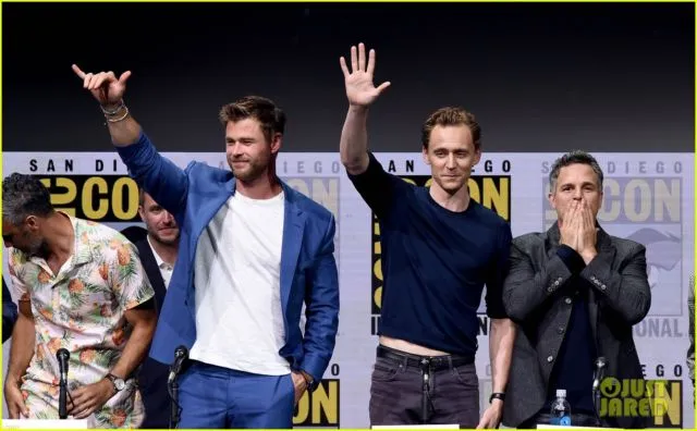 Spoiler Alert! 5 Alasan Kenapa Thor: Ragnarok Layak Disebut Sebagai Comic8 Casino Kings Versi Marvel 10