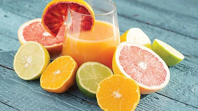 9 Makanan yang Bisa Bikin Kulit Lebih Cerah Bercahaya Secara Alami 11