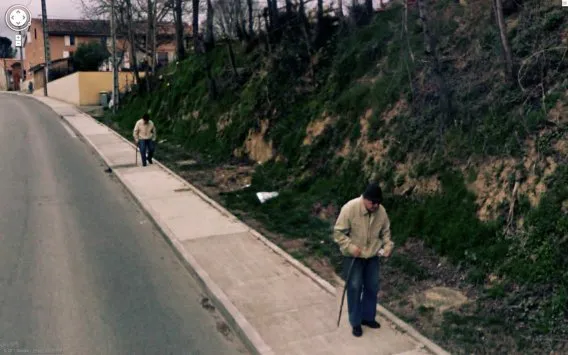 15 Foto Aneh yang Tertangkap oleh Google Maps. Ngeri Banget Sih 29