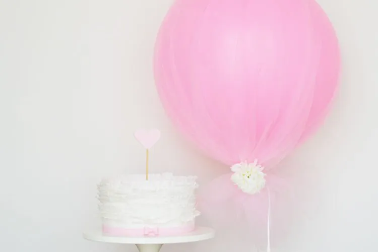 DIY Dekorasi Pesta Ulang Tahun Keren dengan Bujet Terbatas. Cobain, Yuk! 25