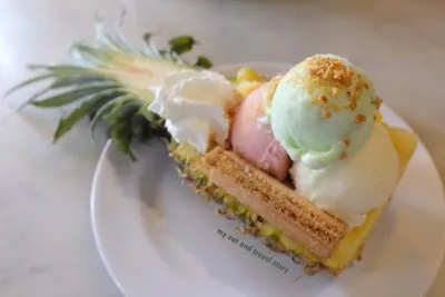 8 Es Krim yang Hits dan Instagramable di Bandung. Rasanya Maknyus! 12