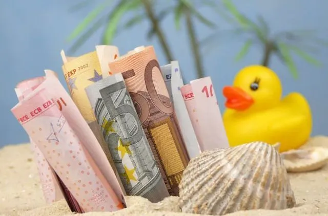 7 Tips Bisa Liburan ke Luar Negeri Meski Gajimu Cuma 2 Jutaan! 11