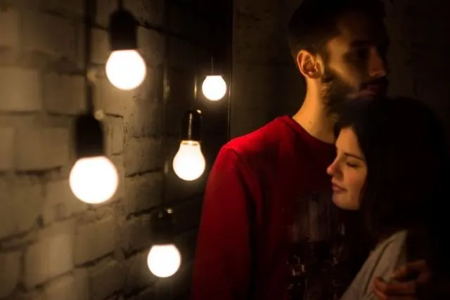 8 Hal Romantis tapi Konyol Semasa Pacaran ini Bukti Cinta itu Ajaib 11