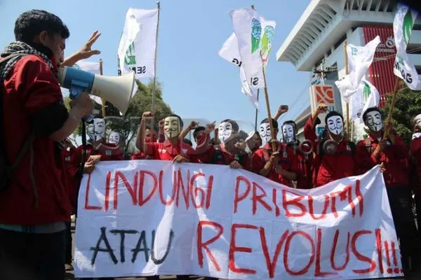 Bukan Kontroversial Aja, Kata 'Pribumi' Juga Dilarang Undang-undang 6